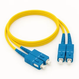 Патч-корд ADVANT ADVOM3-PCD015-LCLC-UU-LA, Duplex, тип волокна: SM 9/125 (OS2). Разъемы: SC/UPC-SC/UPC. Длина: 15, оболочка: LSZH, диаметр кабеля: 3