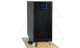 ИБП Kehua KR11 Plus, 10kVA/9kW, ЖК дисплей, без АКБ, коннекторы для подключения внутренних АКБ 16х9Ah/12V, клеммное соединение