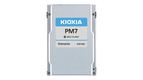 Серверный твердотельный накопитель/ KIOXIA SSD PM7-R, 3840GB, 2.5" 15mm, SAS 24G, TLC, R/W 4200/3650 MB/s, IOPs 720K/155K, TBW 7008, DWPD 1 (12 мес.) фото 1