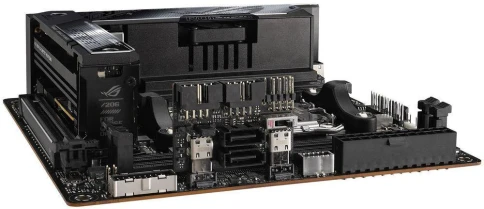 ASUS ROG STRIX X670E-I GAMING WIFI фото 5
