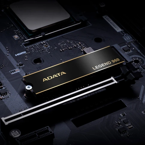 Твердотельный накопитель/ ADATA SSD LEGEND 960, 1000GB, M.2(22x80mm), NVMe 1.4, PCIe 4.0 x4, 3D NAND, R/W 7400/6000MB/s, IOPs 730 000/610 000, DRAM buffer 1000MB,  TBW 780, DWPD 0.43, with Heat Spreader (5 лет) фото 8