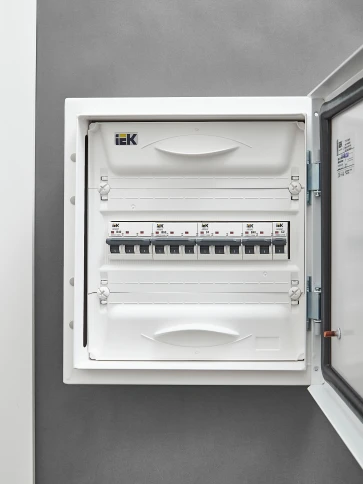 ARMAT Авт. выкл. M10N 3P B 63А IEK фото 1