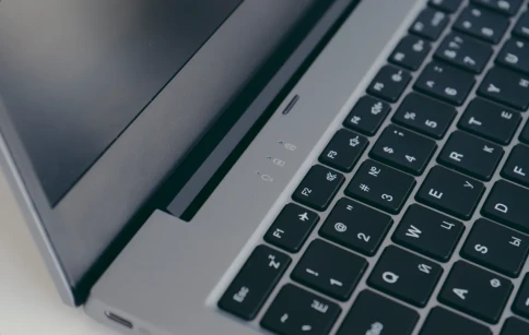 Ноутбук/ Ноутбук Айрон 14 Б1 14"(1920x1080 IPS)/Intel Core i5 1235U(1.3Ghz)/16384Mb/512SSDGb/noDVD/Cam/BT/WiFi/53.2WHr/war 1y/noOS фото 2