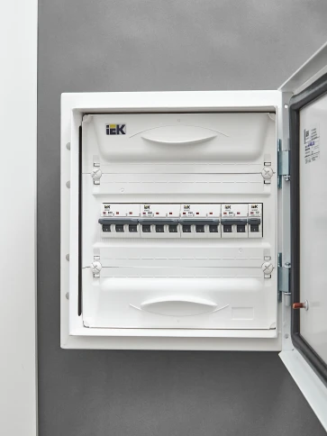 ARMAT Авт. выкл. M10N 3P C 50А IEK фото 3