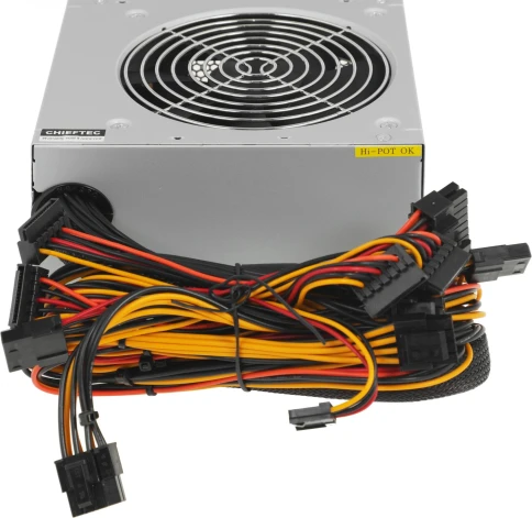 Блок питания Chieftec ATX 550W iArena GPA-550S 24pin APFC 120mm fan 4xSATA [GPA-550S] фото 10