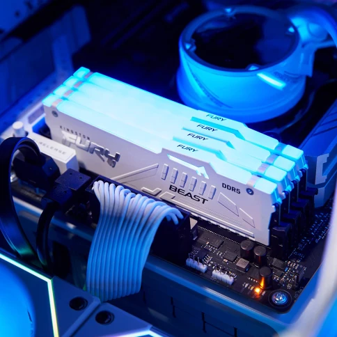 Память оперативная/ Kingston 16GB 5600MT/s DDR5 CL40 DIMM FURY Beast White RGB XMP фото 8