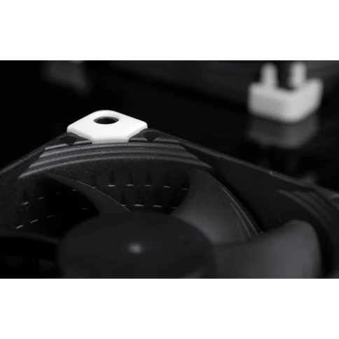 Кулер для корпуса/ Case Cooler Noctua NF-A8 PWM chromax.black.swap (80x80x25mm, 4-pin PWM, 32.67CFM, 17.7dBA, 2200RPM, Black) фото 5