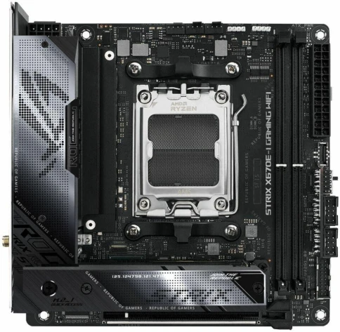 ASUS ROG STRIX X670E-I GAMING WIFI фото 2